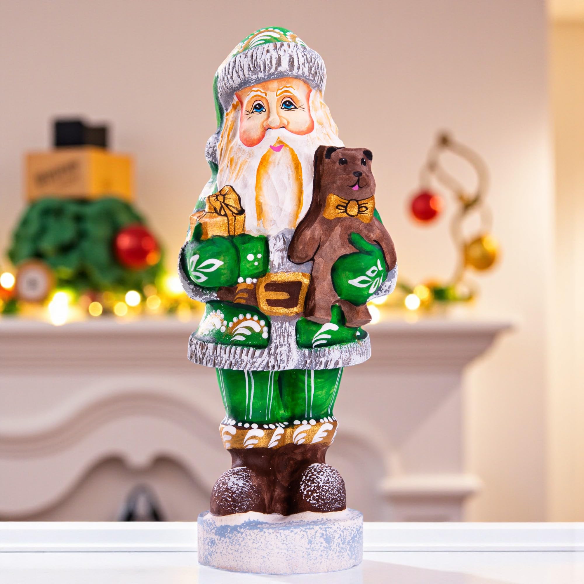 Amazon.com: Wooden Carved Santa Claus Figurine 7